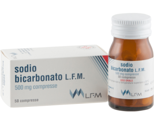 <b>SODIO BICARBONATO L.F.M. 500 mg compresse</b><br><b>Che cos’è e a che cosa serve</b><br>SODIO BICARBONATO L.F.M. contiene il principio attivo sodio bicarbonato che appartiene ad una classe  di medicinali chiamati antiacidi, utilizzati cont